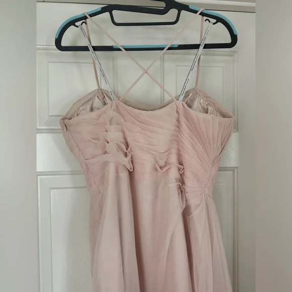 Blush pink Monique Lhuillier tulle bridesmaid dress - Picture 15 of 15